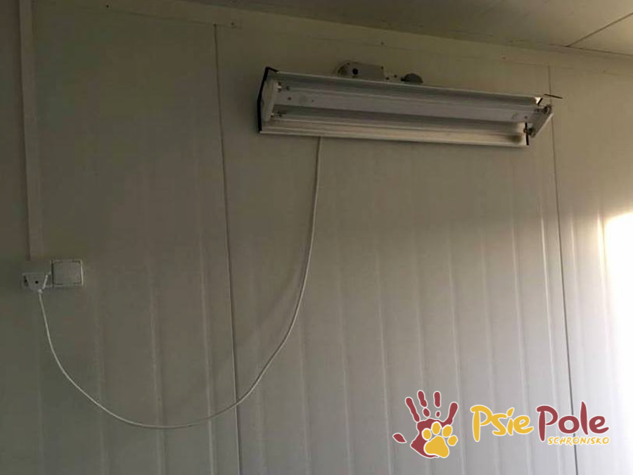 LAMPY UV DO STERYLIZACJI POMIESZCZEŃ LAMPY UV DO STERYLIZACJI POMIESZCZEŃ