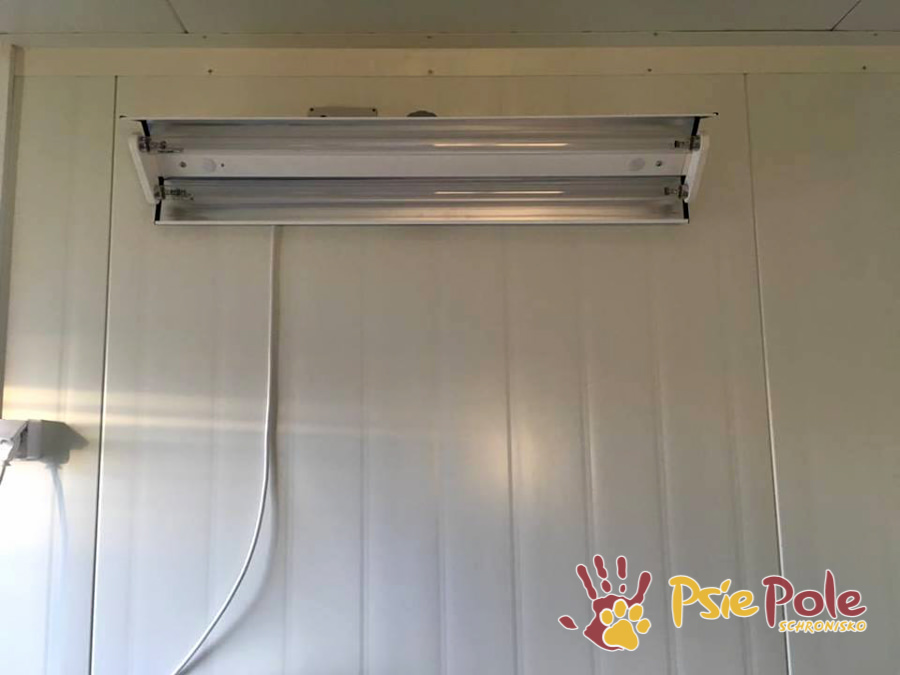 LAMPY UV DO STERYLIZACJI POMIESZCZEŃ LAMPY UV DO STERYLIZACJI POMIESZCZEŃ