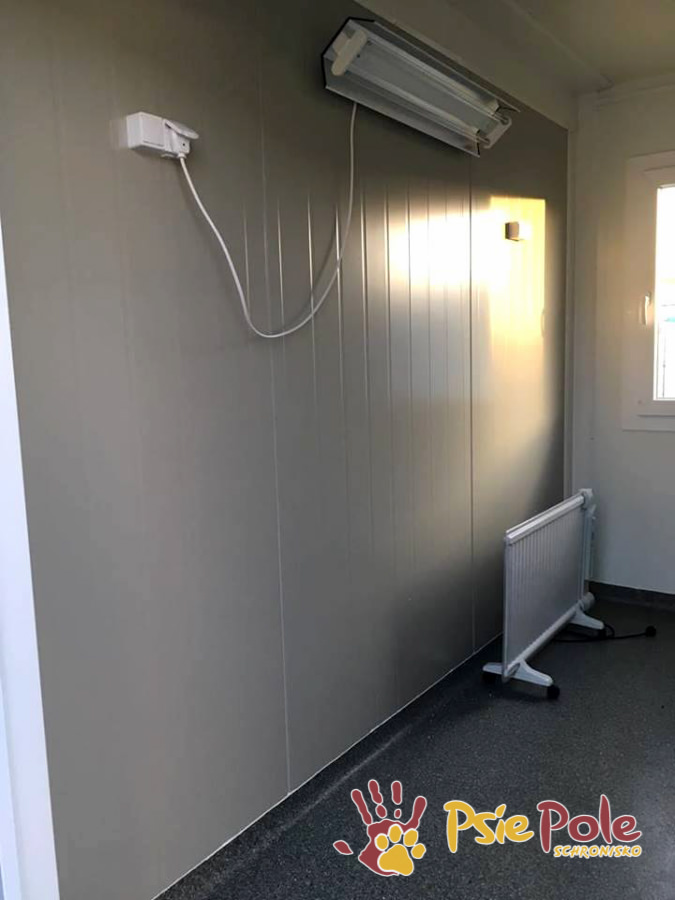 LAMPY UV DO STERYLIZACJI POMIESZCZEŃ LAMPY UV DO STERYLIZACJI POMIESZCZEŃ