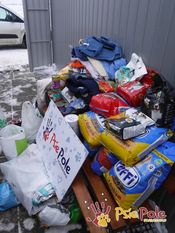 PODARUNKI ZE SZKOŁY PODARUNKI ZE SZKOŁY