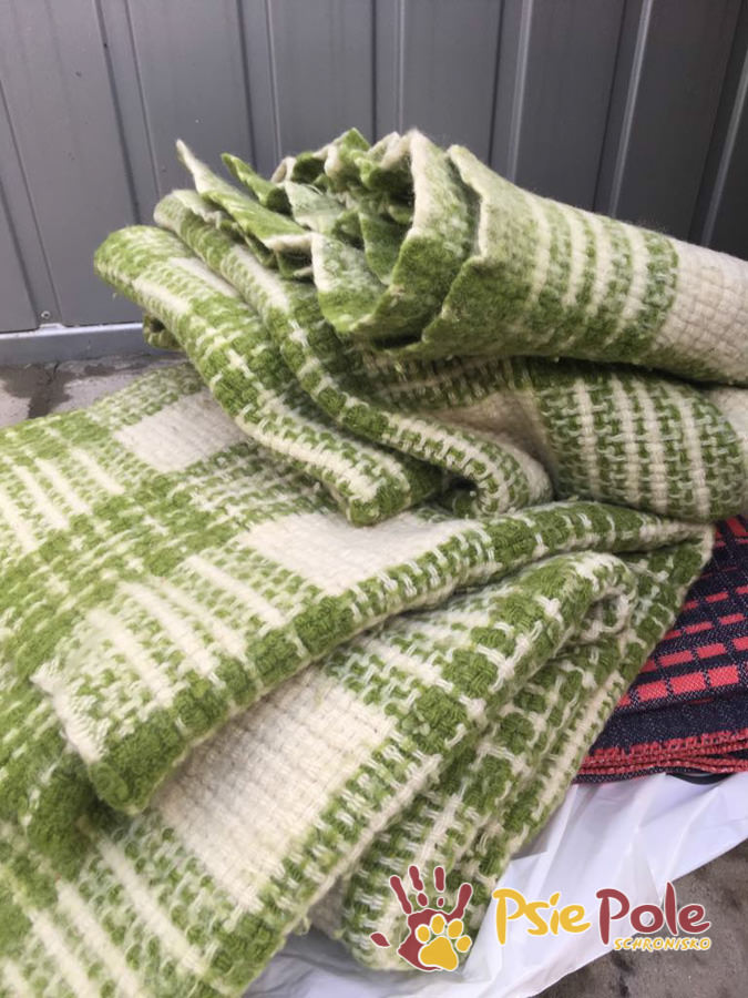 PODARUNKI DLA ZWIERZAKÓW PODARUNKI DLA ZWIERZAKÓW