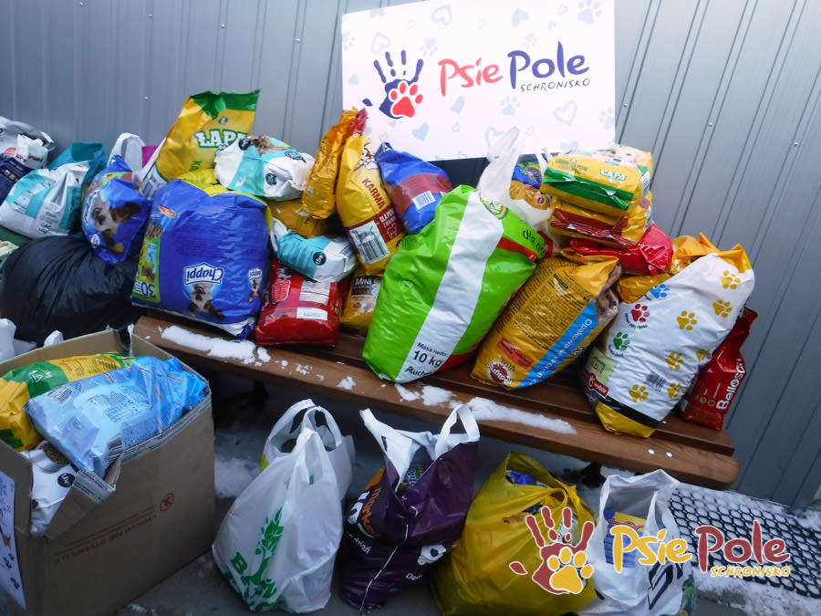 PODARUNKI Z GMINY PODARUNKI Z GMINY