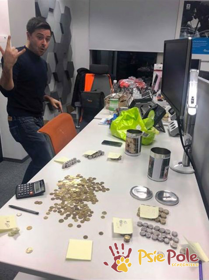 PODARUNKI OD FIRMY :) PODARUNKI OD FIRMY :)