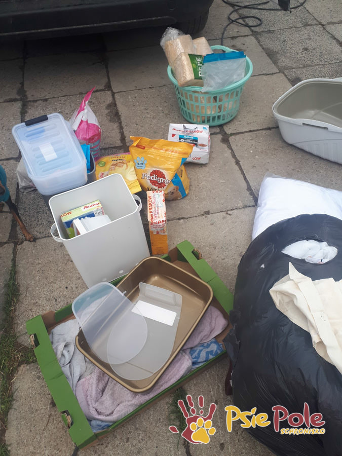 PODARUNKI ZE SKLEPU AUCHAN-M1 KRAKÓW PODARUNKI ZE SKLEPU AUCHAN-M1 KRAKÓW