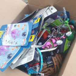 PODARUNKI ZE SKLEPU AUCHAN-M1 KRAKÓW PODARUNKI ZE SKLEPU AUCHAN-M1 KRAKÓW